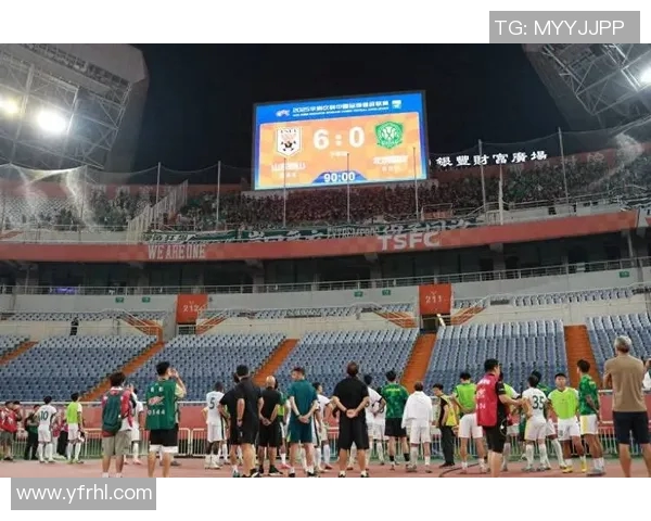 足球传奇告别世界 永远铭刻在球迷心中